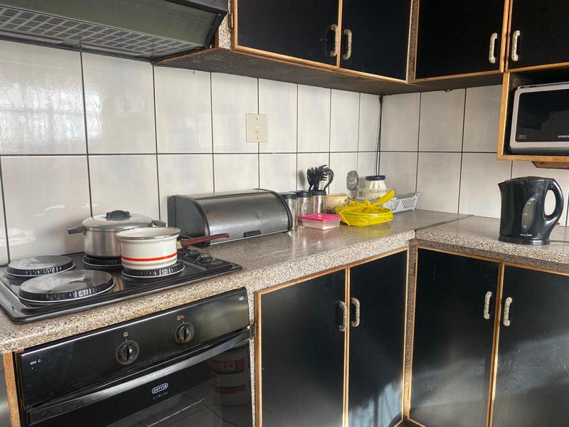 5 Bedroom Property for Sale in Aloevale Eastern Cape